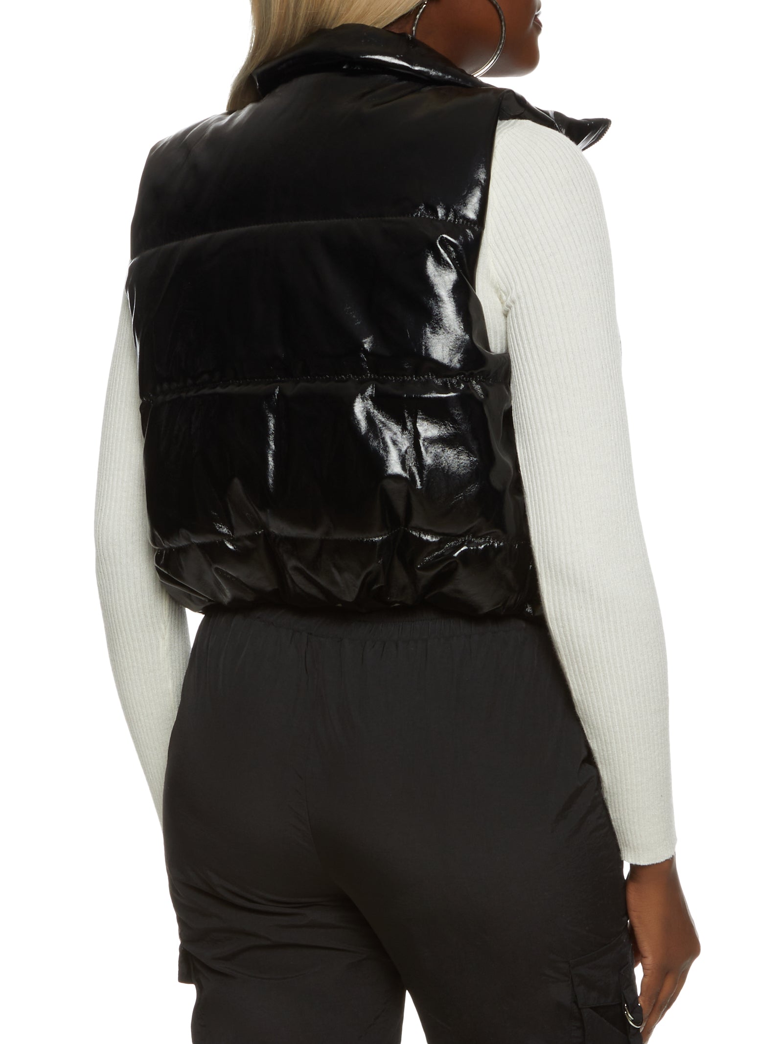 QUILTED FAUX LEATHER CROPPED VEST - Black