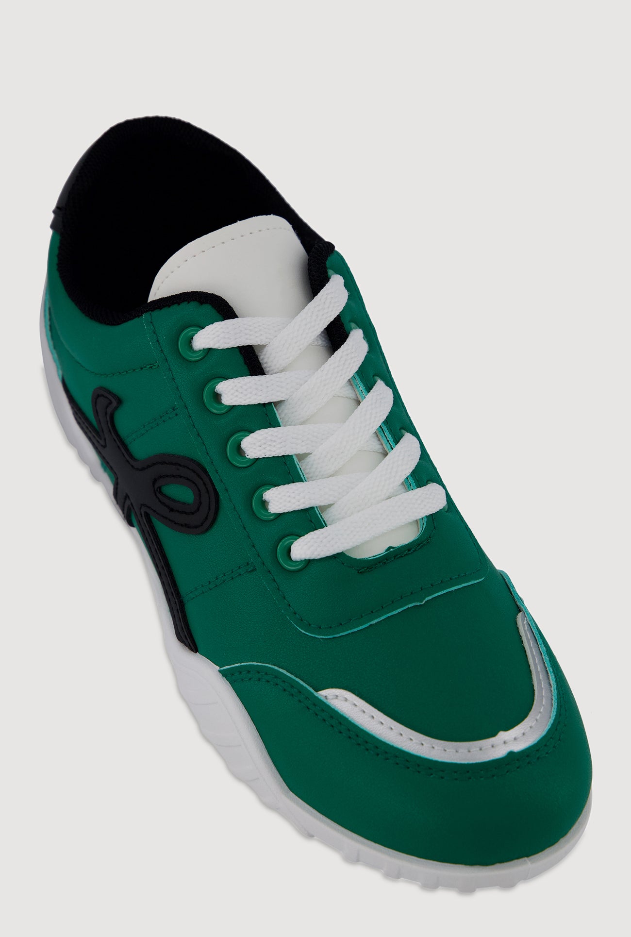 Stylish Lace-Up Sneakers with Round Toe