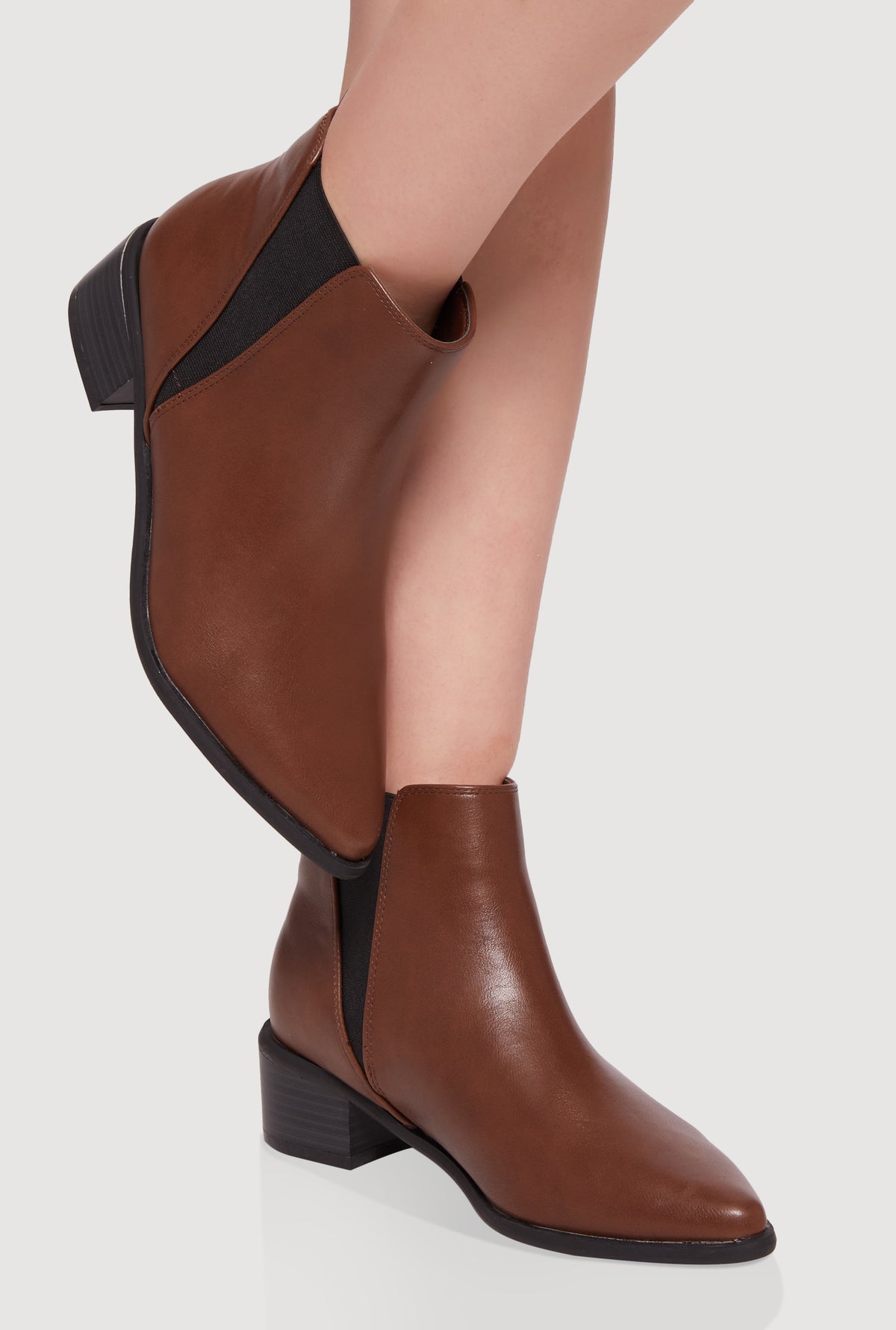 Trendy Pointy Toe Block Heel Chelsea Boots