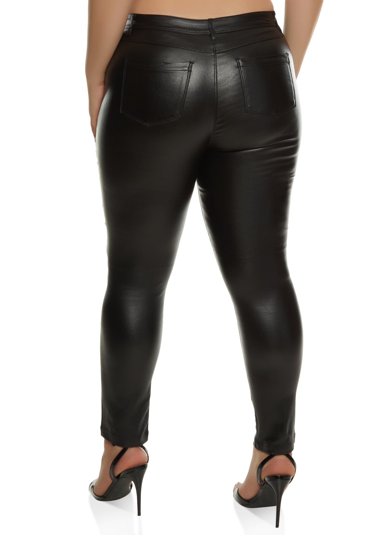 Plus Size Faux Leather Skinny Pants