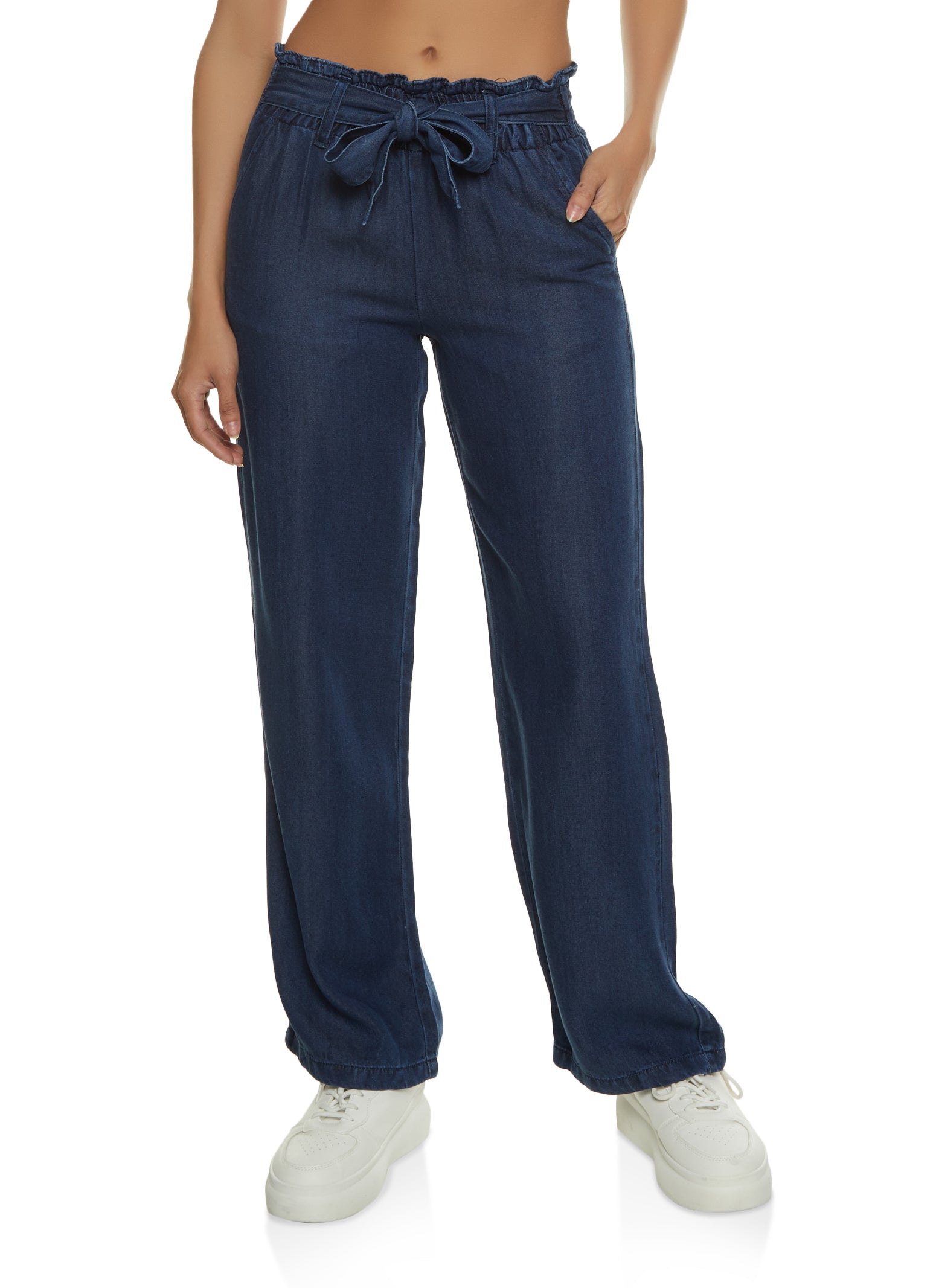 French Twist, Pants & Jumpsuits, French Twist Dark Blue Wash Rhinestone  Capris Jeans Size